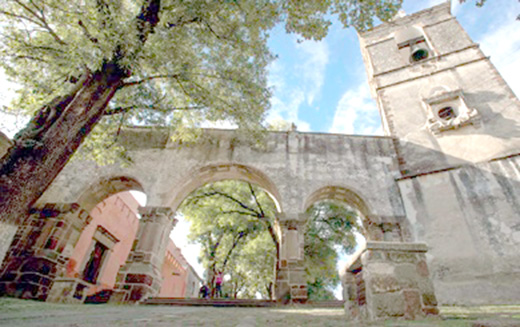 Arcos Ingreso Conjunto Conventual Tlaxcala_