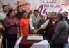 Omar Muñoz y Tere Alfaro celebran a los abuelitos de Chautenco