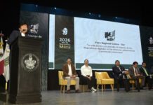 Analizan impacto de dispositivos digitales en niños y jóvenes en el Foro Regional Centro-Sur